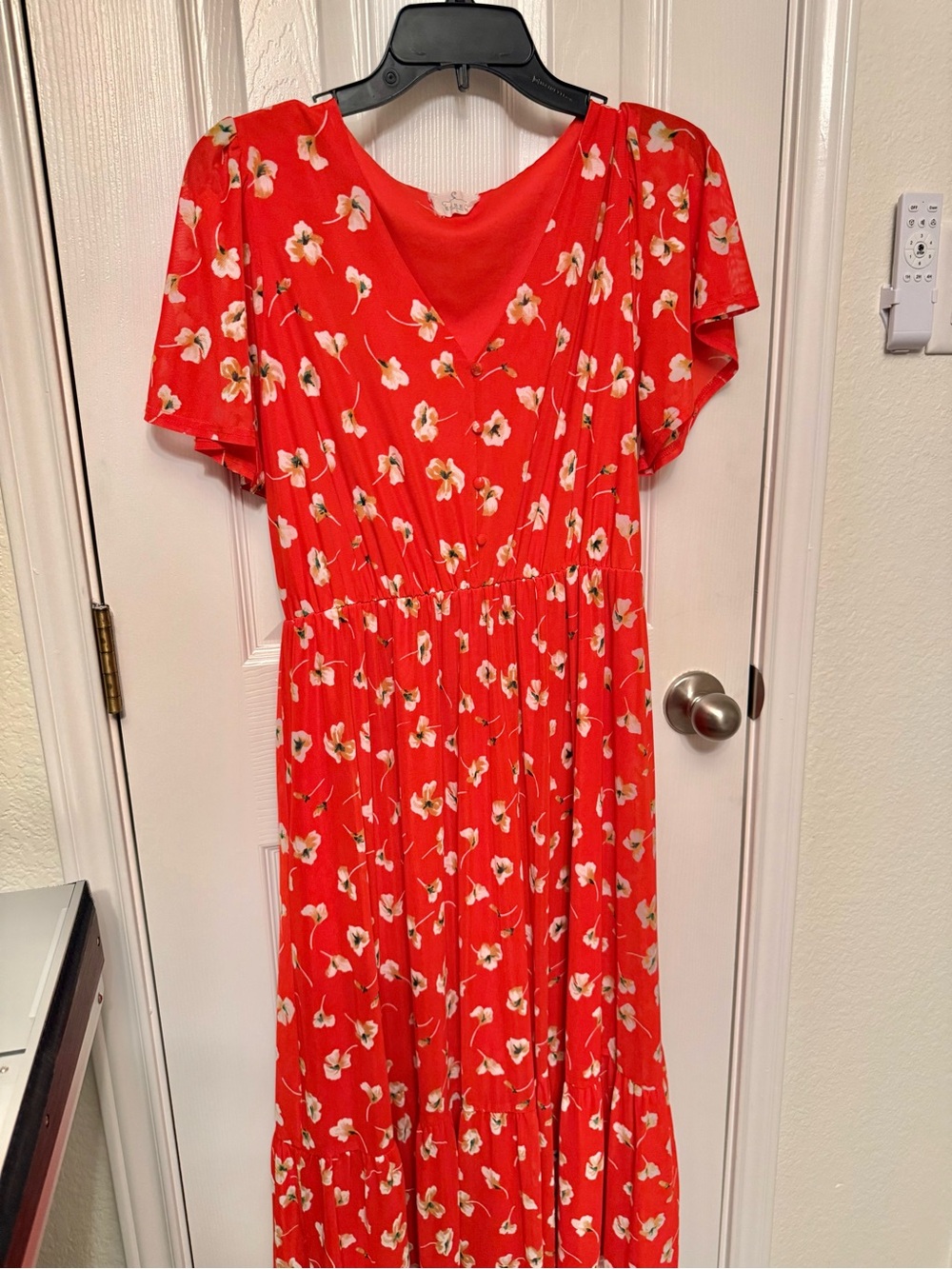 Red Floral V-Neck Midi Dress
